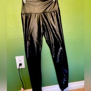 Skin tight (fake leather) pants